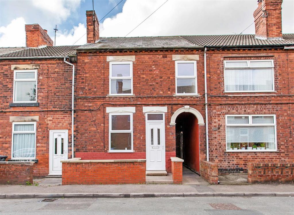 Selwyn Street, Bolsover, Chesterfield 3 bed terraced house £119,950