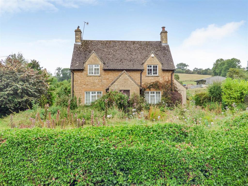 Aston Road, Chipping Campden 3 bed detached house £975,000