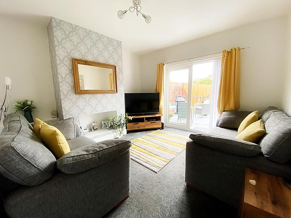 Dene Crescent, Wallsend 2 bed flat £85,000