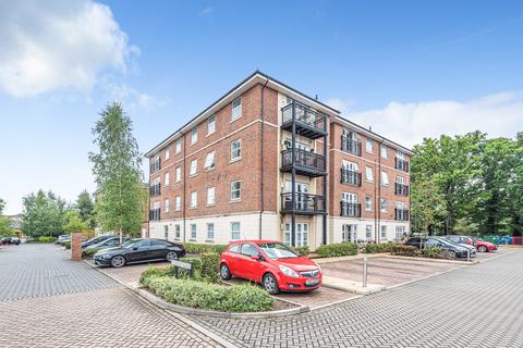 2 bedroom apartment for sale, Blanchard House, Kenley Place, Farnborough GU14