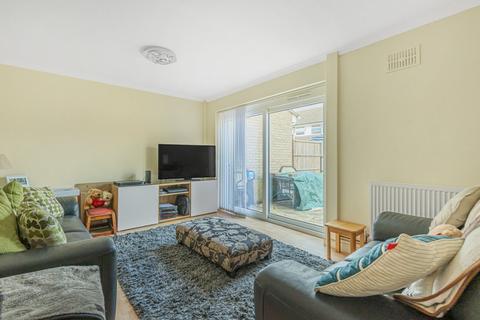 25 Ash Walk, Kempston, Bedford, MK42 7NL