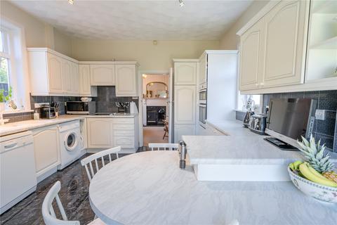 2 Devonshire Avenue, Grimsby, DN32 0BW