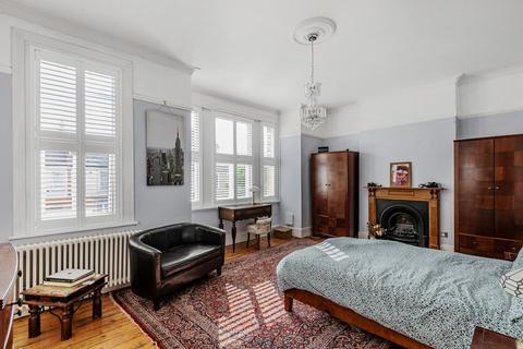 44 Carholme Road, London, SE23 2HS