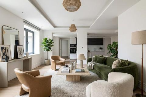 2 bedroom apartment to rent, Kensington Gardens Square, London, W2