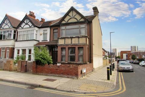 12 Locket Road, Wealdstone, Harrow, HA3 7LZ