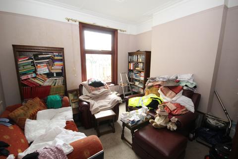 12 Locket Road, Wealdstone, Harrow, HA3 7LZ