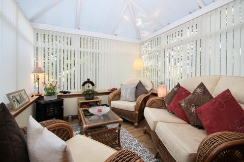 57 Westfields, Bishopbriggs, Glasgow, G64 3PL