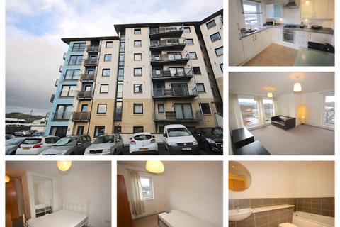 2 bedroom flat to rent, Drybrough Crescent, Edinburgh, EH16