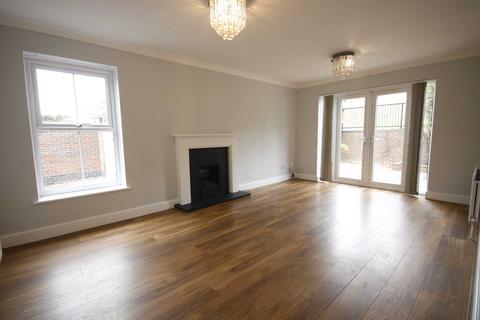 52 Cowslip Road, Broadstone, BH18 9QZ