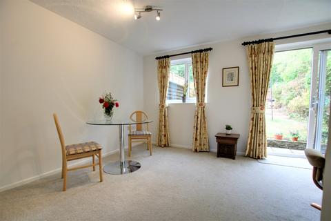 39 Falcon View, Winchester, SO22 4EP