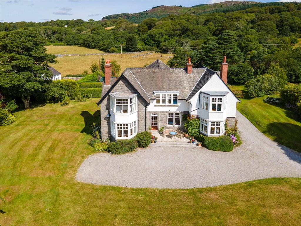 Cairngill House, Sandyhills, Kirkcudbrightshire, DG5 6 bed detached house £835,000