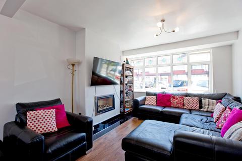 22 Woodgrange Avenue, Enfield, EN1 1EW
