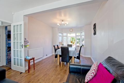 22 Woodgrange Avenue, Enfield, EN1 1EW