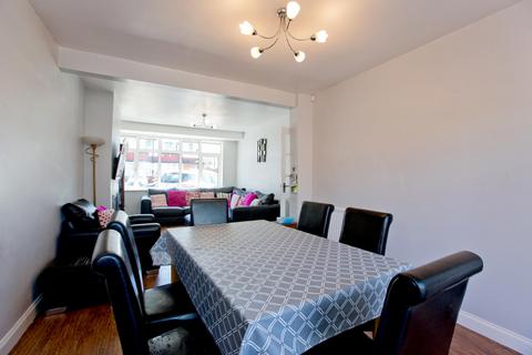 22 Woodgrange Avenue, Enfield, EN1 1EW