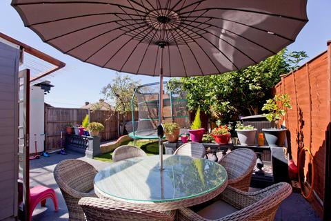 22 Woodgrange Avenue, Enfield, EN1 1EW