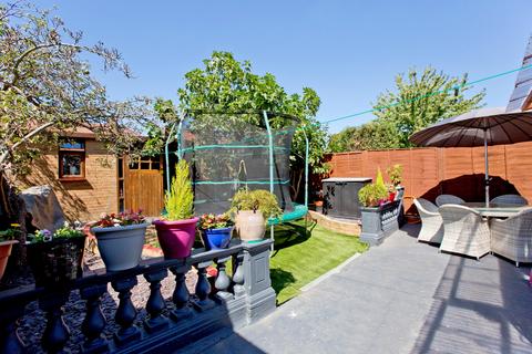 22 Woodgrange Avenue, Enfield, EN1 1EW