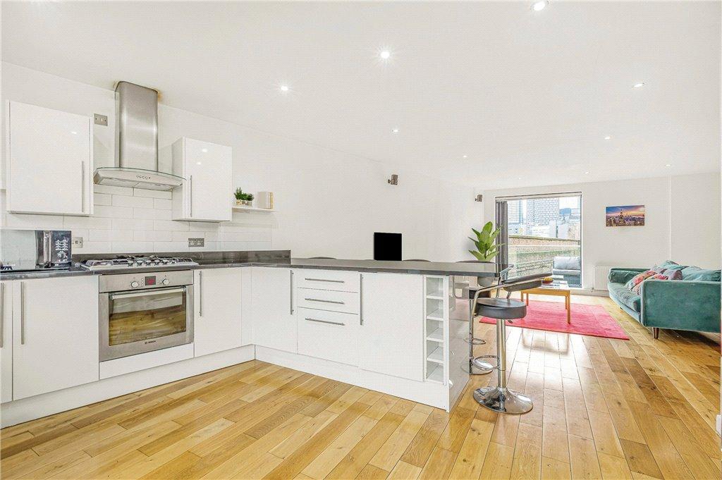 Reception/Kitchen