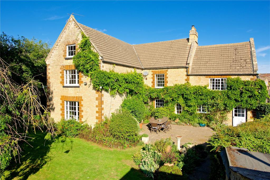 Church Street, Burton Latimer, Kettering, Northamptonshire, NN15 4 bed