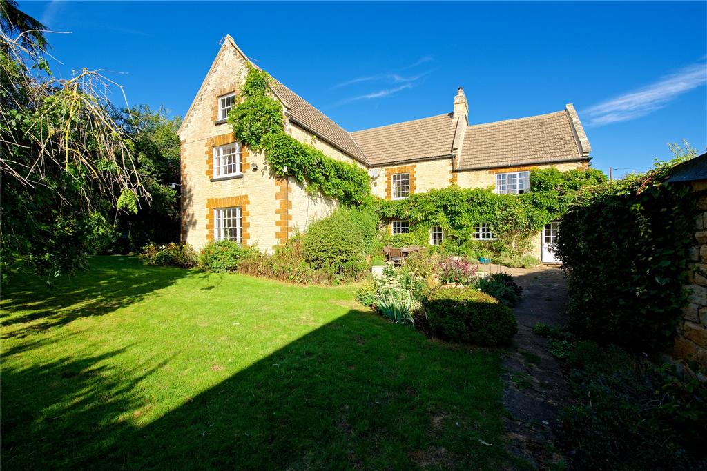 Church Street, Burton Latimer, Kettering, Northamptonshire, NN15 4 bed