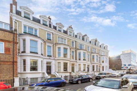 2 bedroom flat to rent, Campden Grove, Kensington, London