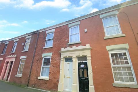 2 bedroom terraced house to rent, Fletcher Road,  Preston, PR1