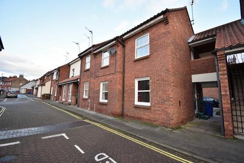 1 bedroom ground floor flat to rent, Grove Hill, Hessle, HU13