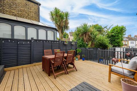 56a Tylney Road, Bromley, BR1 2SH