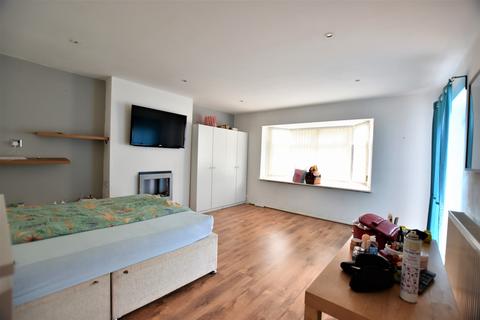 undefined, Kidbrooke Lane, Eltham, SE9
