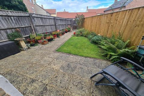 2 Blackberry Walk, Crewkerne, TA18 7DP