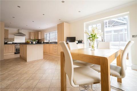 4 bedroom detached house for sale - Upper Crescent Road, North Baddesley, Southampton, Hampshire