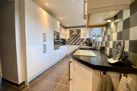 7 Bignell View, Chesterton, Bicester, OX26 1UJ