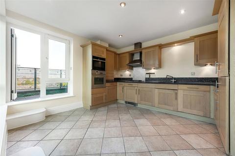 3 bedroom flat to rent, Warren House, Beckford Close, West Kensington, London