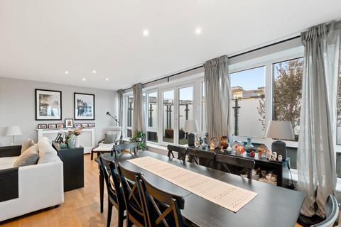 3 bedroom flat to rent, Warren House, Beckford Close, West Kensington, London