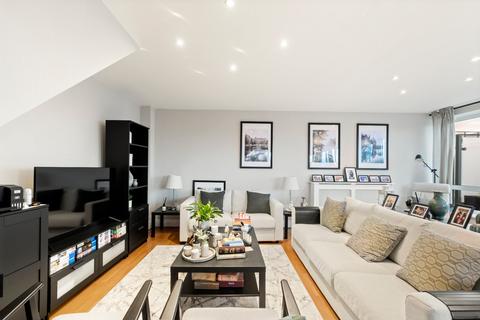 3 bedroom flat to rent, Warren House, Beckford Close, West Kensington, London