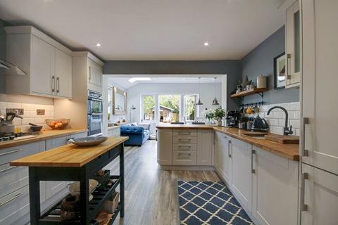 11 Allenstyle Way, Yelland, Barnstaple, EX31 3ED