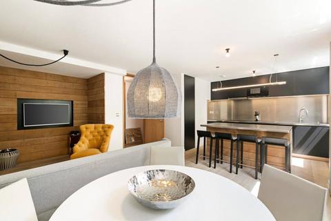 undefined, Weymouth Street, Marylebone, London, W1W
