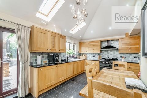 3 bedroom semi-detached house for sale, Level Road, Hawarden CH5 3