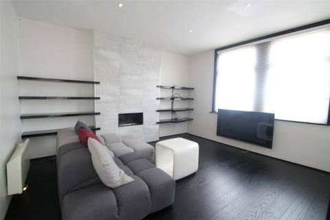 2 bedroom flat to rent, Pinner Road, Harrow, HA1 4ET