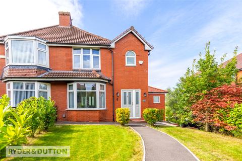 4 bedroom semi-detached house for sale - Oldham Road, Thornham, Rochdale, OL11