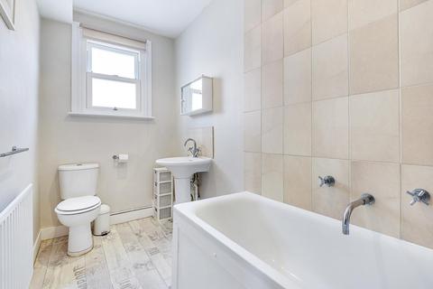 40a Waldron Road, London, SW18 3TD
