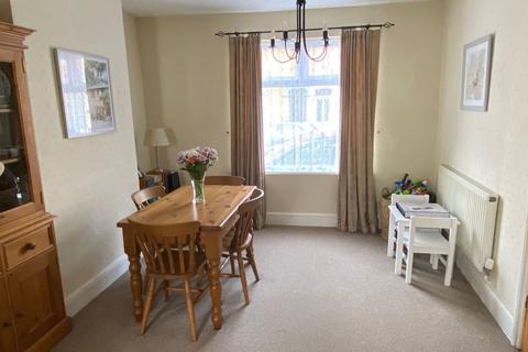 13 Baker Street, Northampton, NN2 6DH