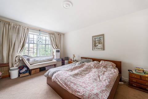 2 bedroom flat for sale, Porchester Gardens, Bayswater, London, W2