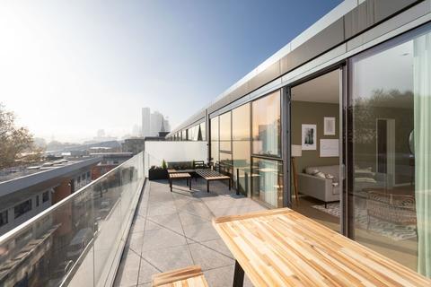 Flat 10, 9 Long Street, London, E2 8GS