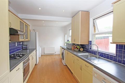 111 Churchill Road, South Croydon, CR2 6HF