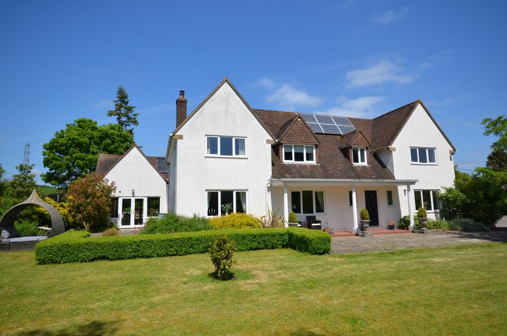 Stratford Tony Road, Coombe Bissett, Salisbury, Wiltshire, SP5 6 bed detached house for sale £