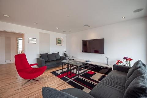 8/7, Eyre Place, Edinburgh, EH3 5EP