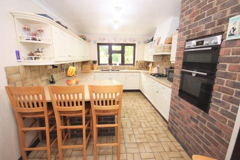 31a Corfe Way, Broadstone, BH18 9ND