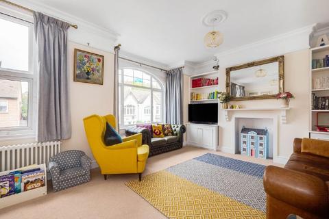 100 Replingham Road, London, SW18 5LN