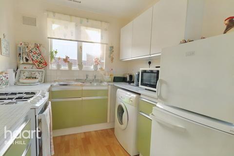 97 Appletrees, Bar Hill, Cambridge, CB23 8SW