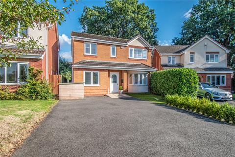 4 bedroom detached house for sale, Davenham Road, Bromsgrove, Worcestershire, B60